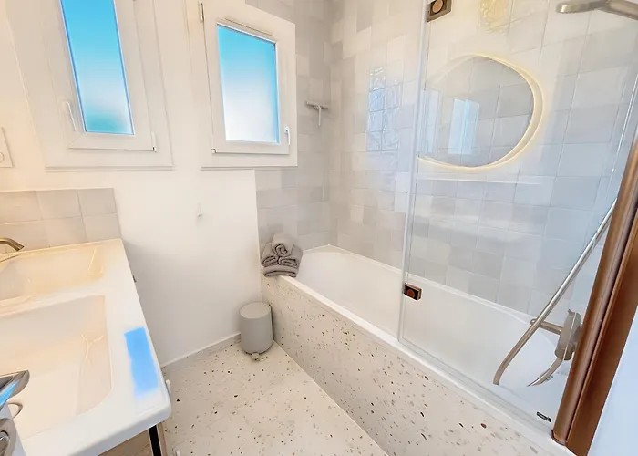 La Maison De - Entre Caen & La Avec Jardin Et Parking Gratuit Ranville